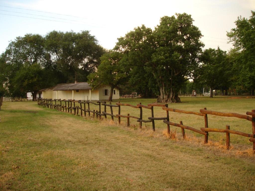 Hotel De Campo La Morena Ezeiza Exterior foto